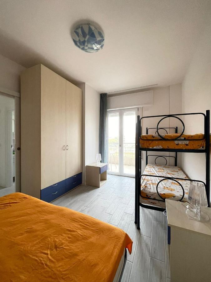 Residence Zeta - Walterigato Apartments Solo Per Famiglie Lido di Jesolo Exterior foto