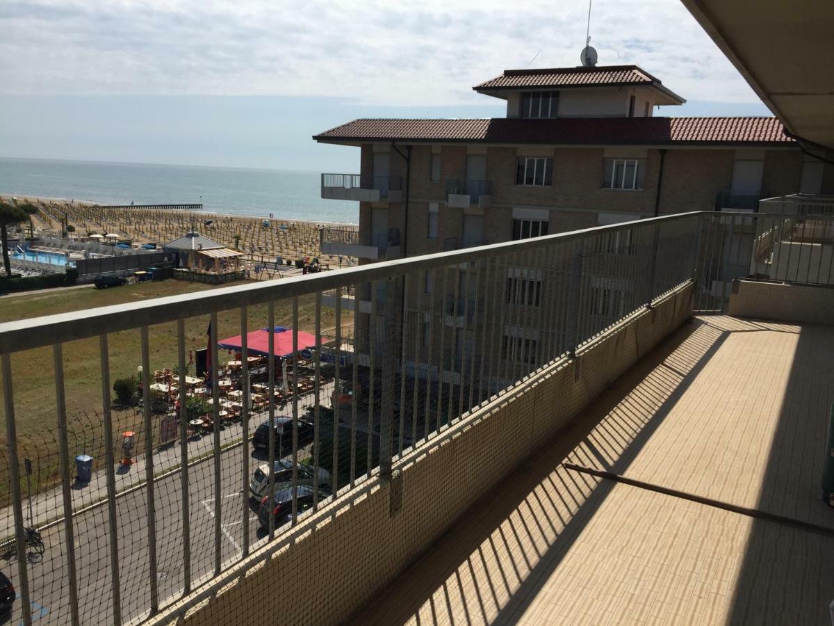 Residence Zeta - Walterigato Apartments Solo Per Famiglie Lido di Jesolo Exterior foto